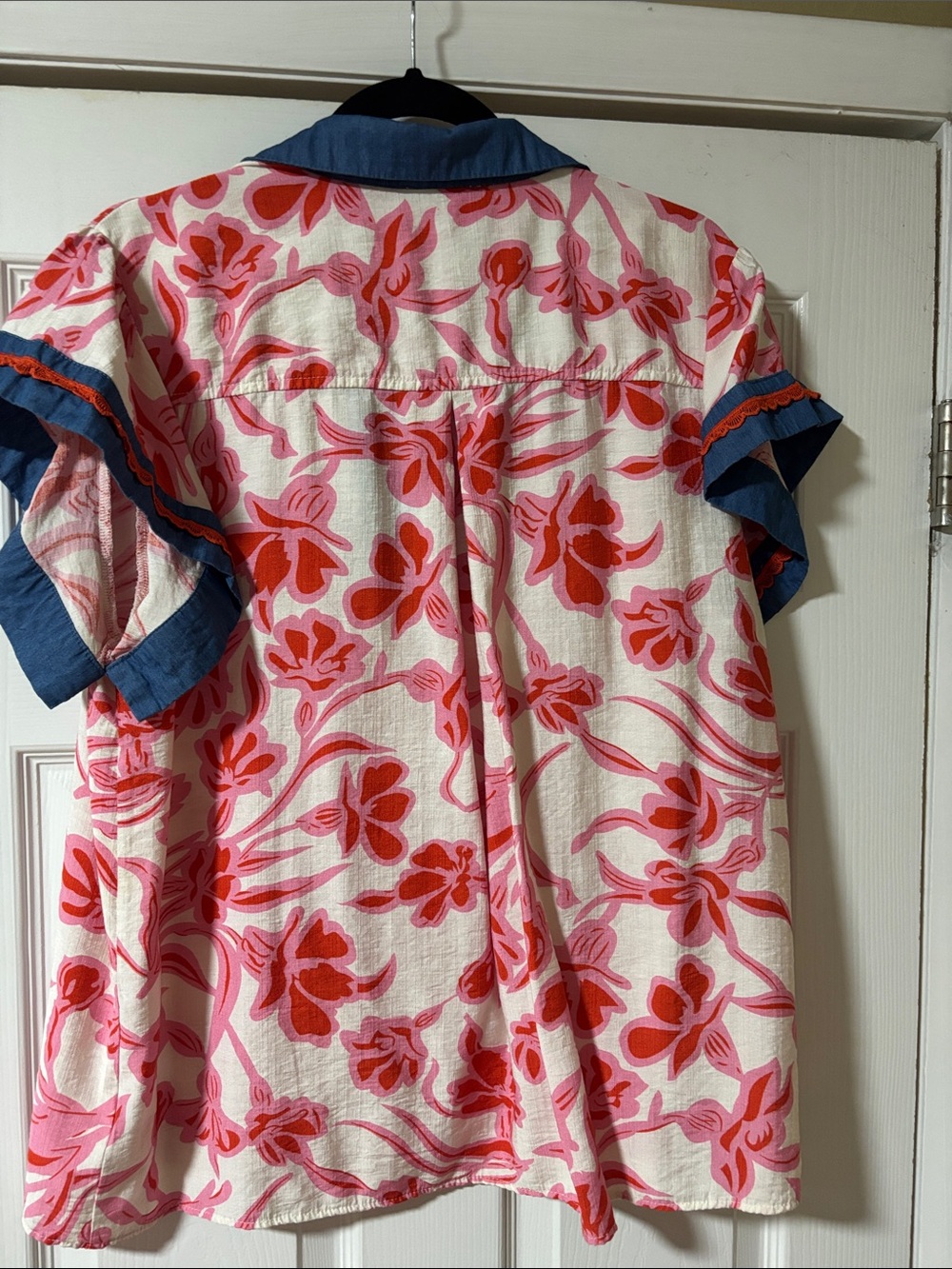 Umgee Pink & Blue Floral Short-Sleeve Popover Top - Picture 3 of 3